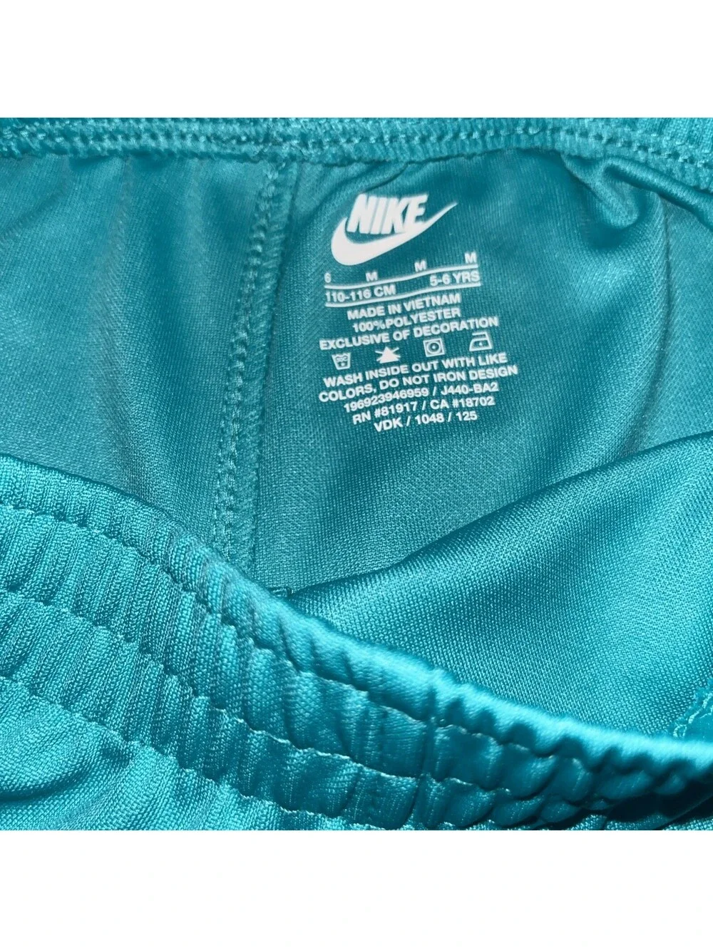 Nike new tags